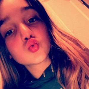 Meet your Posher, Annalesia